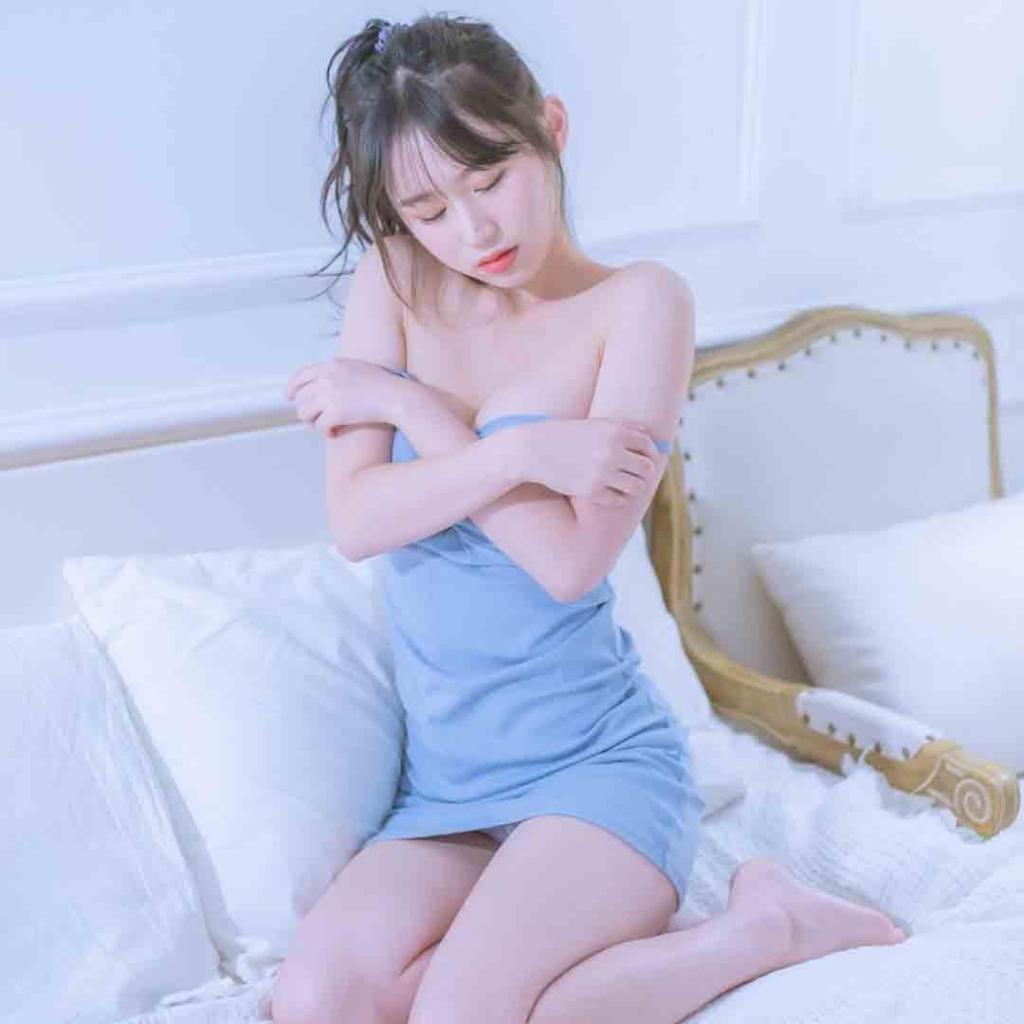 我和闺蜜一起体验“情侣按摩”，好刺激！